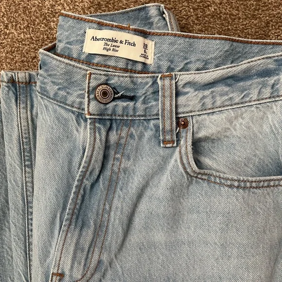 Abercrombie & Fitch Women's High Rise Jeans - Light Blue - Picture 5 of 12